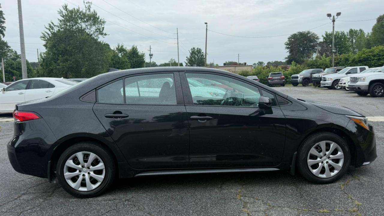 Toyota Corolla LE CVT (Natl) 2021