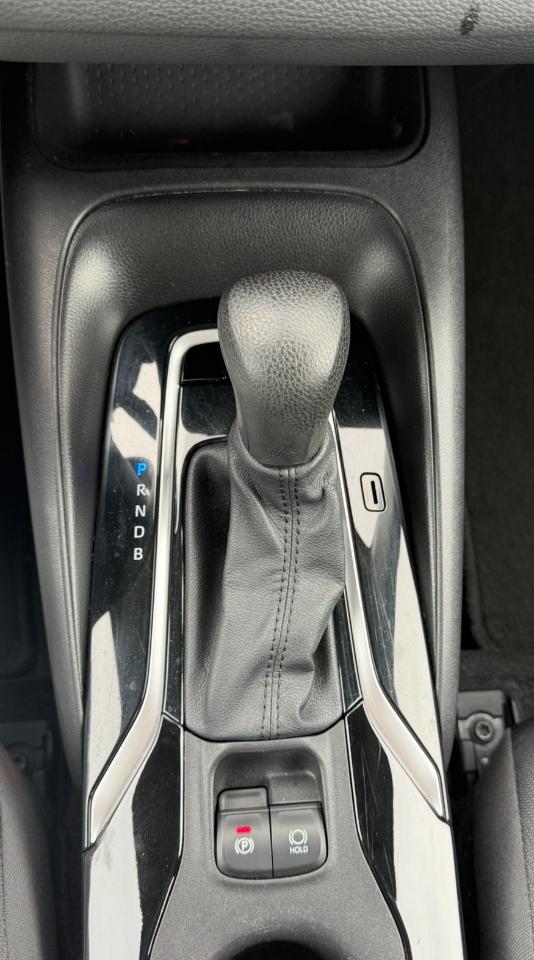 Toyota Corolla LE CVT (Natl) 2021
