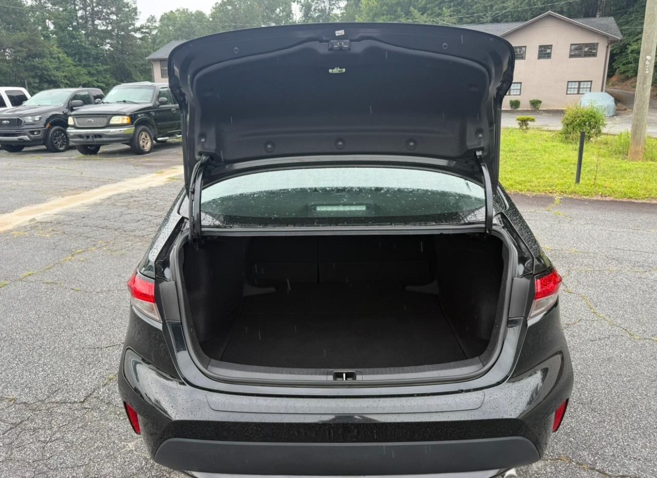 Toyota Corolla LE CVT (Natl) 2021