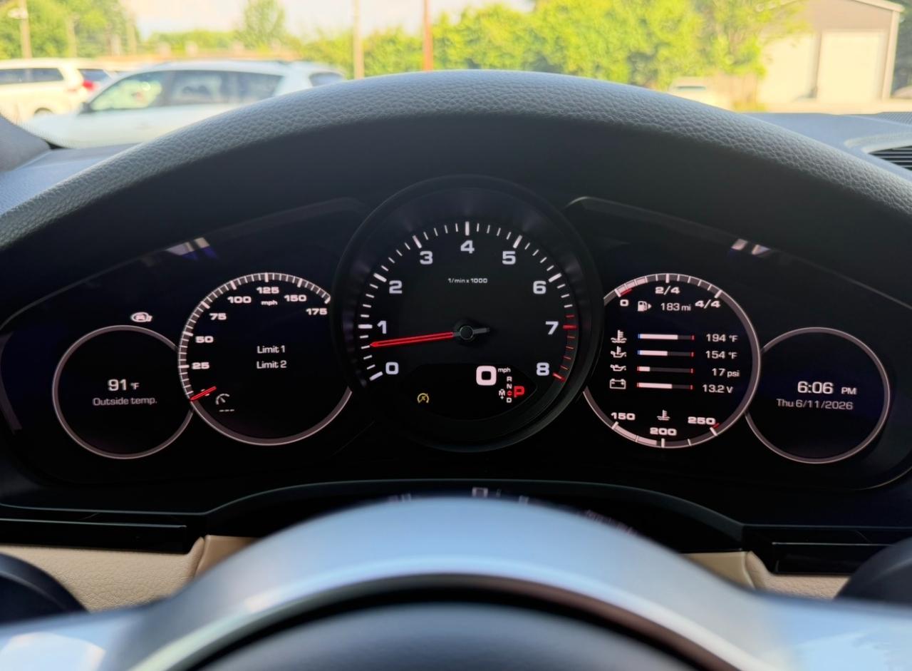 Porsche Cayenne AWD 2019