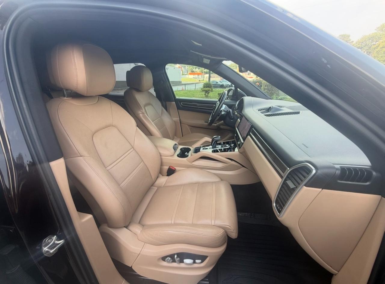 Porsche Cayenne AWD 2019