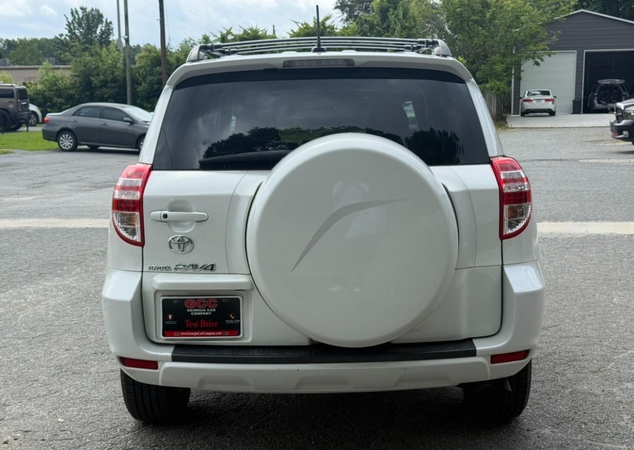 Toyota RAV4 FWD 4dr 4-cyl 4-Spd AT Ltd (Natl) 2010