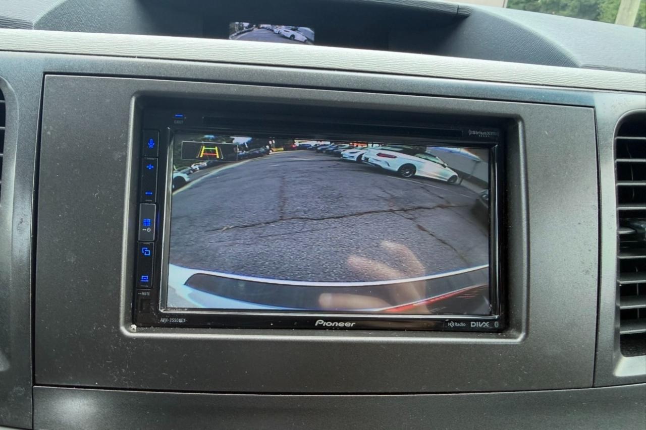 Toyota Sienna XLE Premium AWD 7-Passenger V6 2013