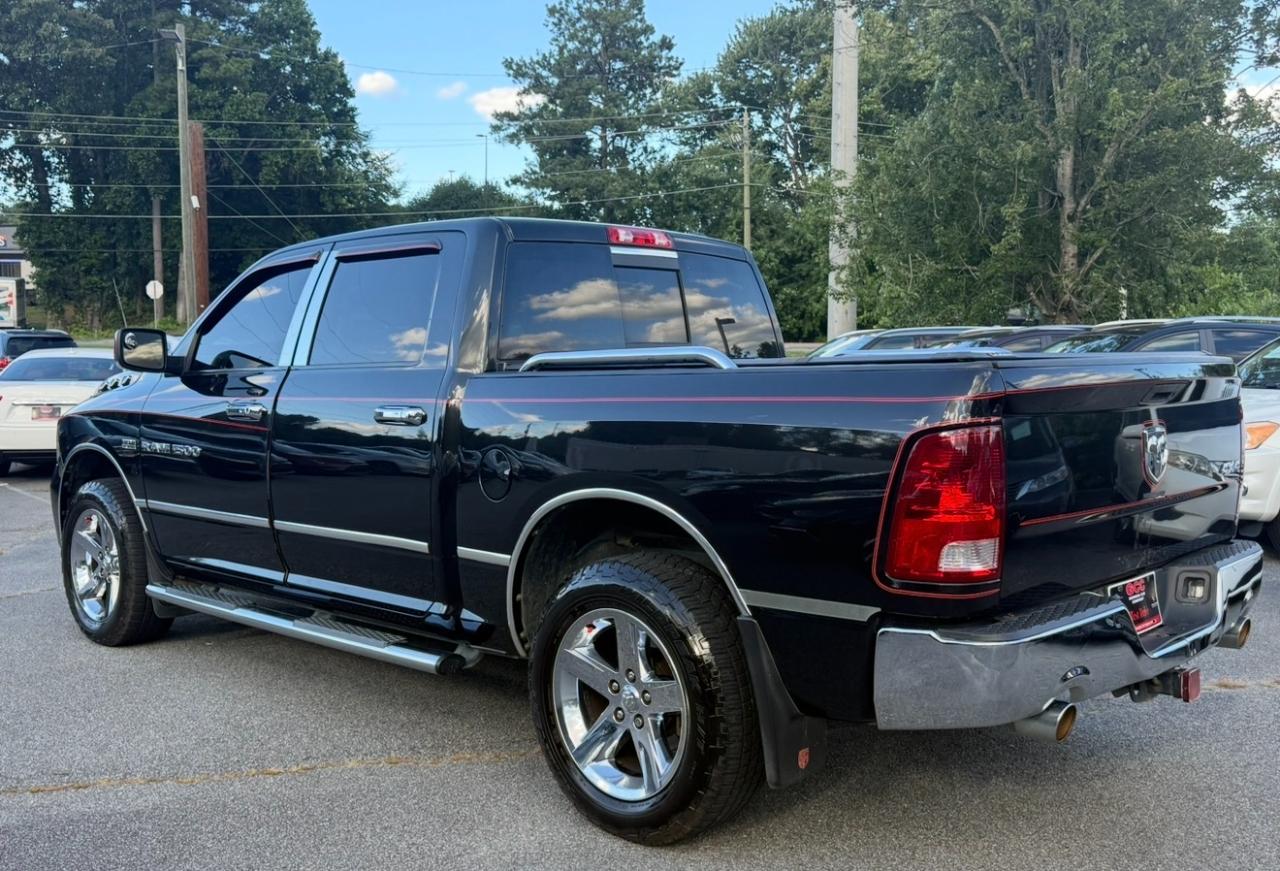 RAM 1500 4WD Crew Cab 140.5" Sport 2011