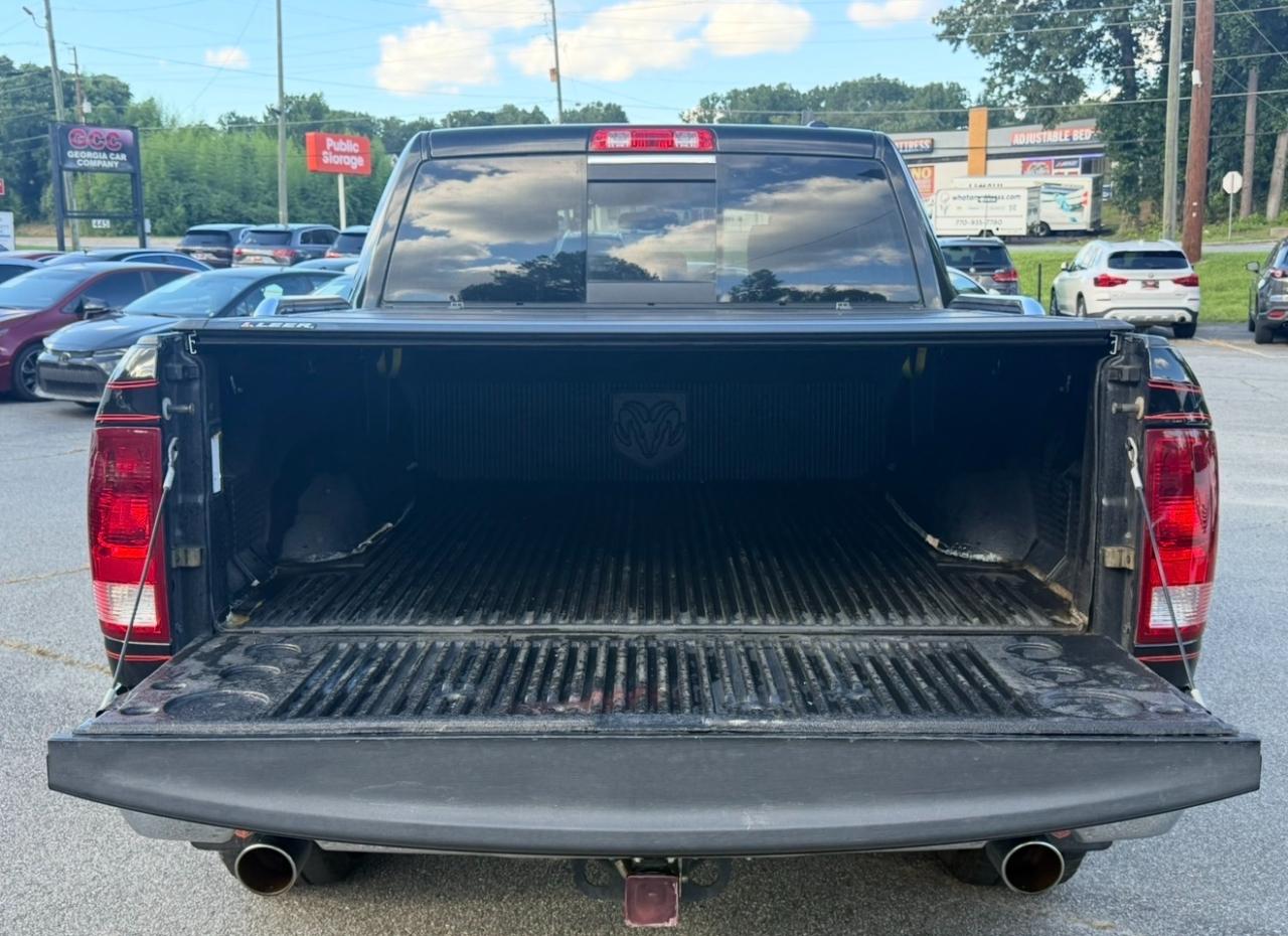 RAM 1500 4WD Crew Cab 140.5" Sport 2011