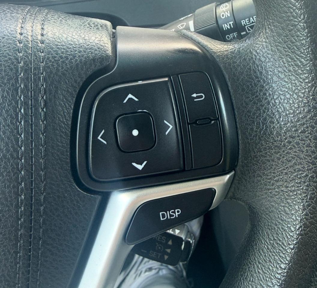 Toyota Sienna LE 8 Passenger 2015