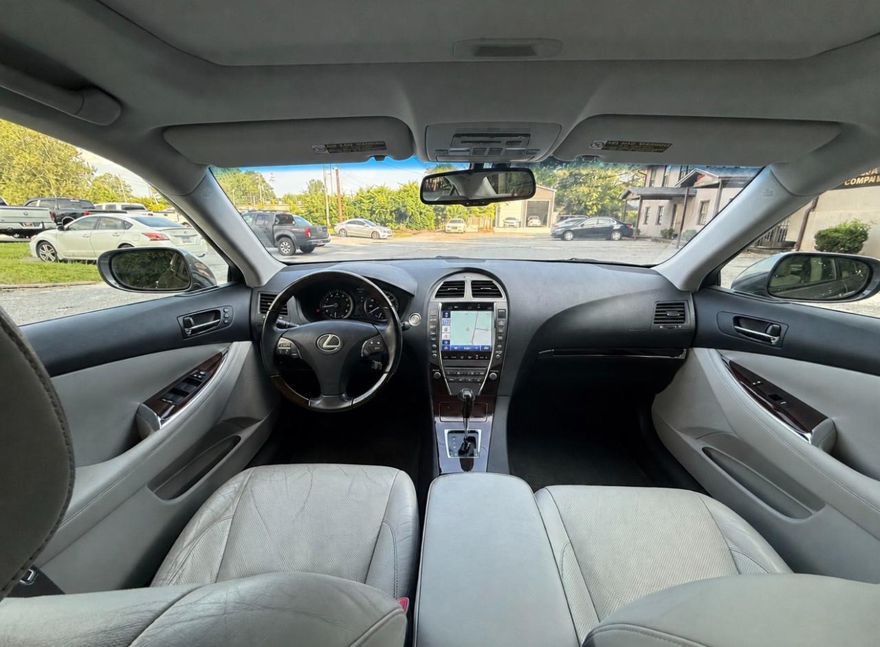 Lexus ES 350 4dr Sdn 2012