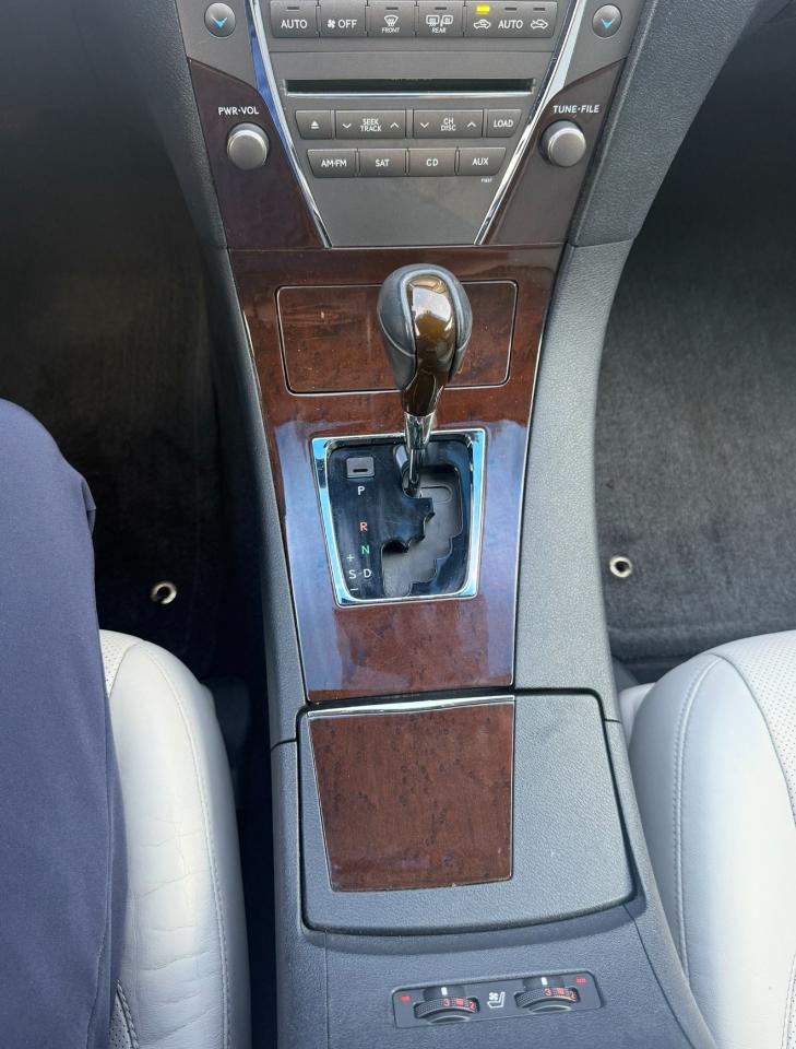 Lexus ES 350 4dr Sdn 2012