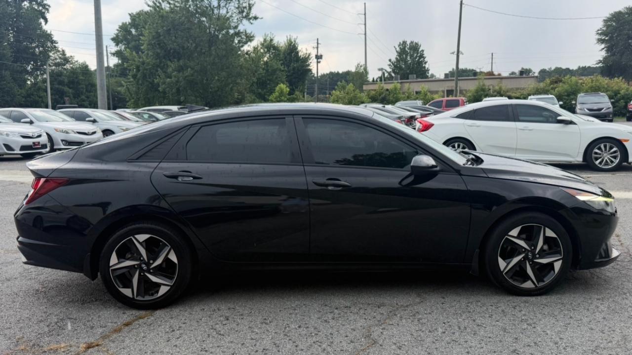 Hyundai Elantra SEL IVT 2023