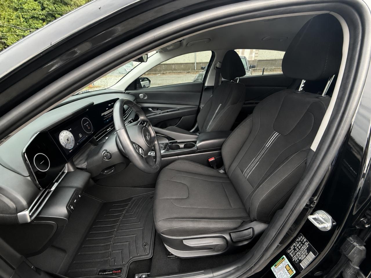 Hyundai Elantra SEL IVT 2023