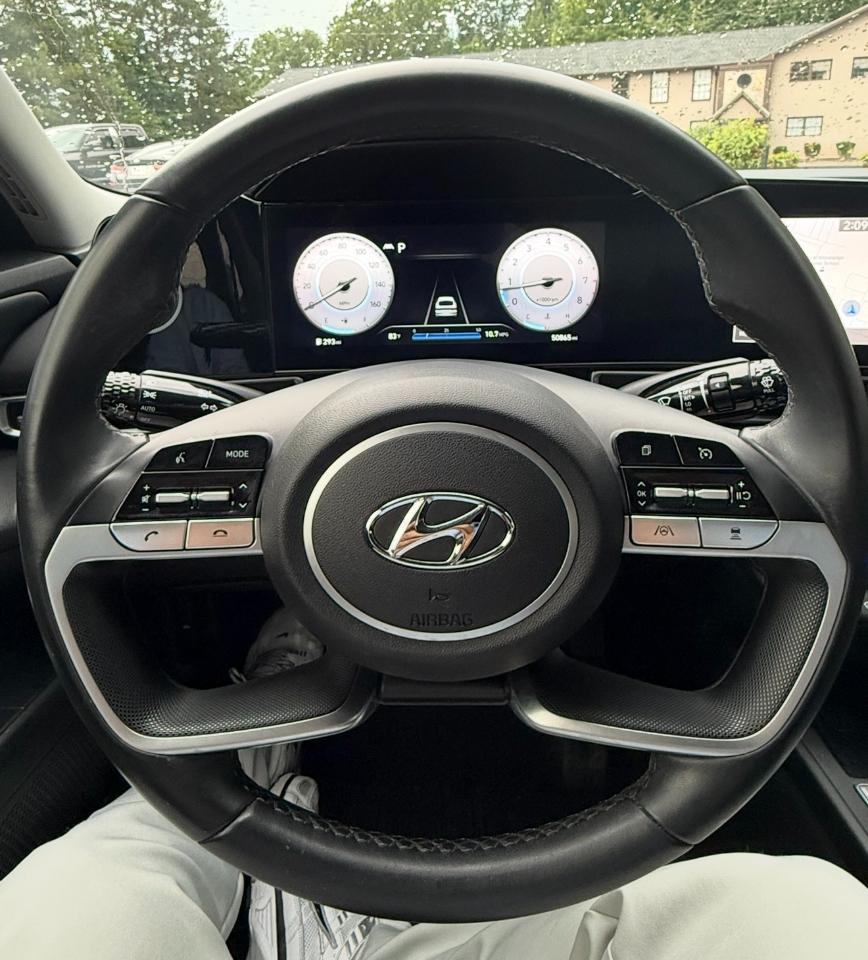 Hyundai Elantra SEL IVT 2023