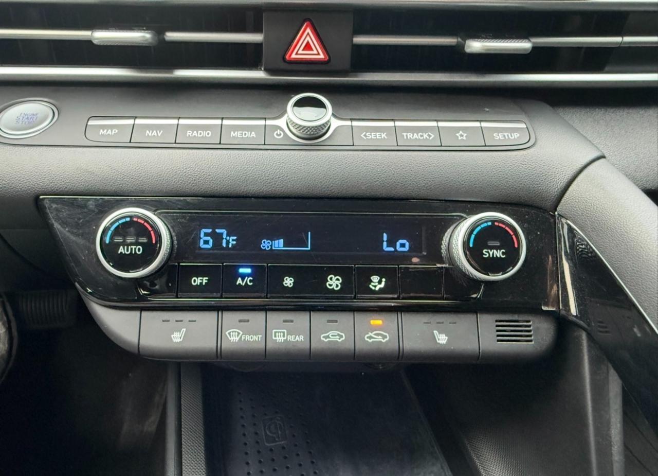 Hyundai Elantra SEL IVT 2023
