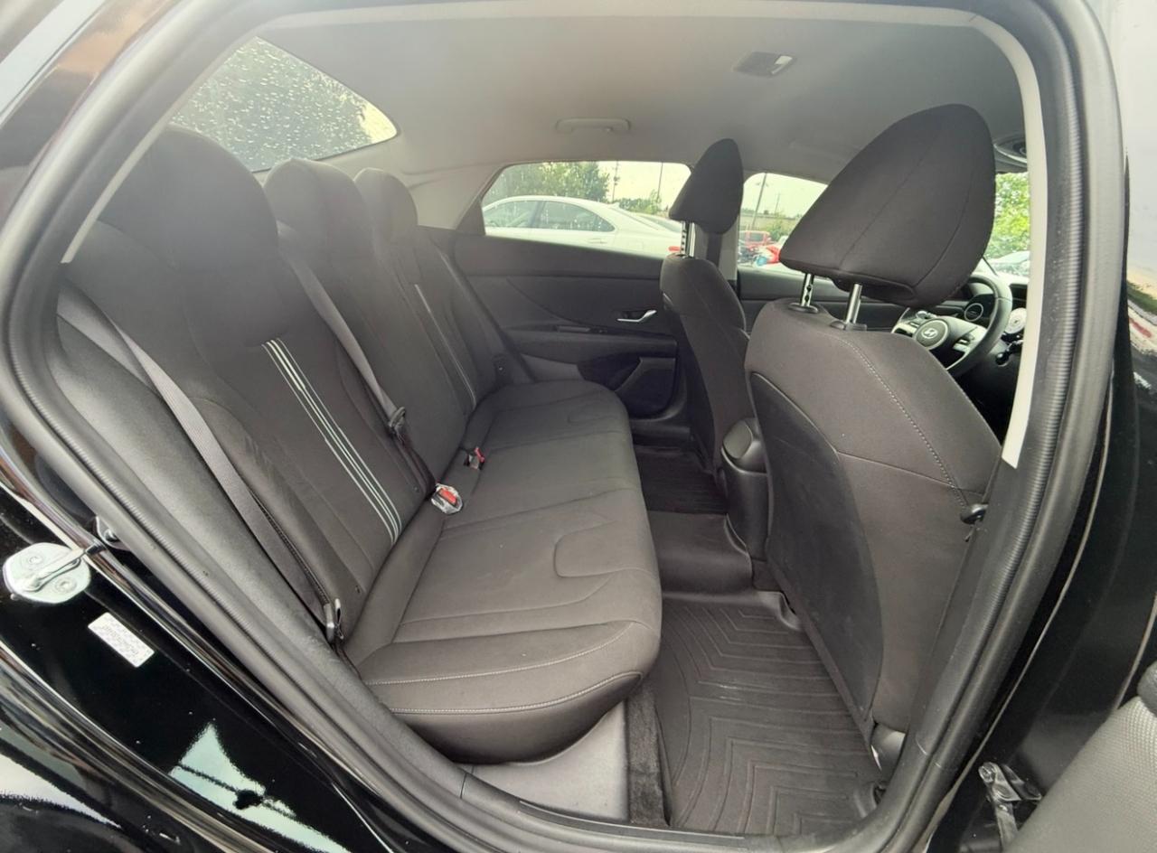 Hyundai Elantra SEL IVT 2023