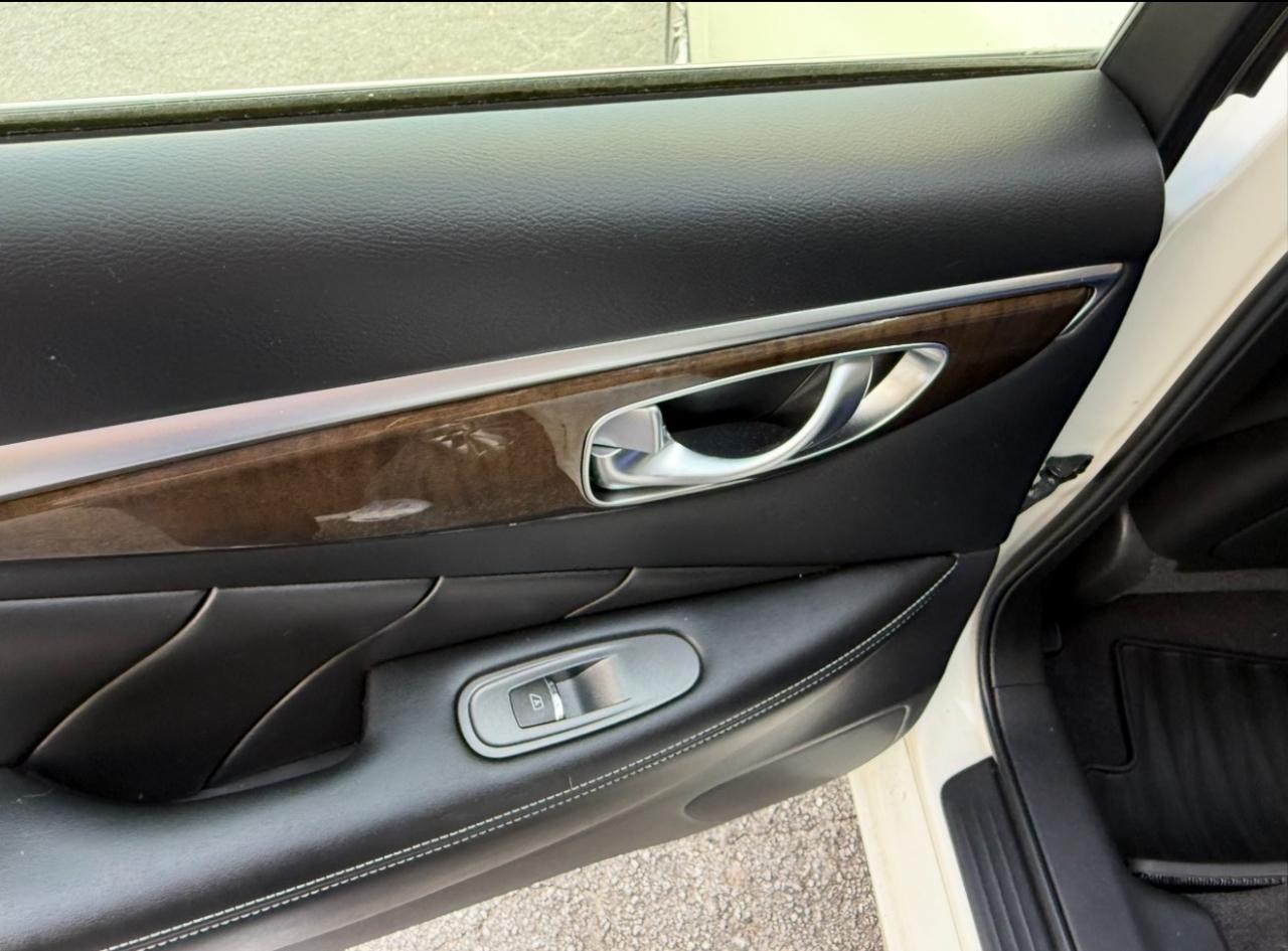 Infiniti Q50 2.0t LUXE AWD 2018