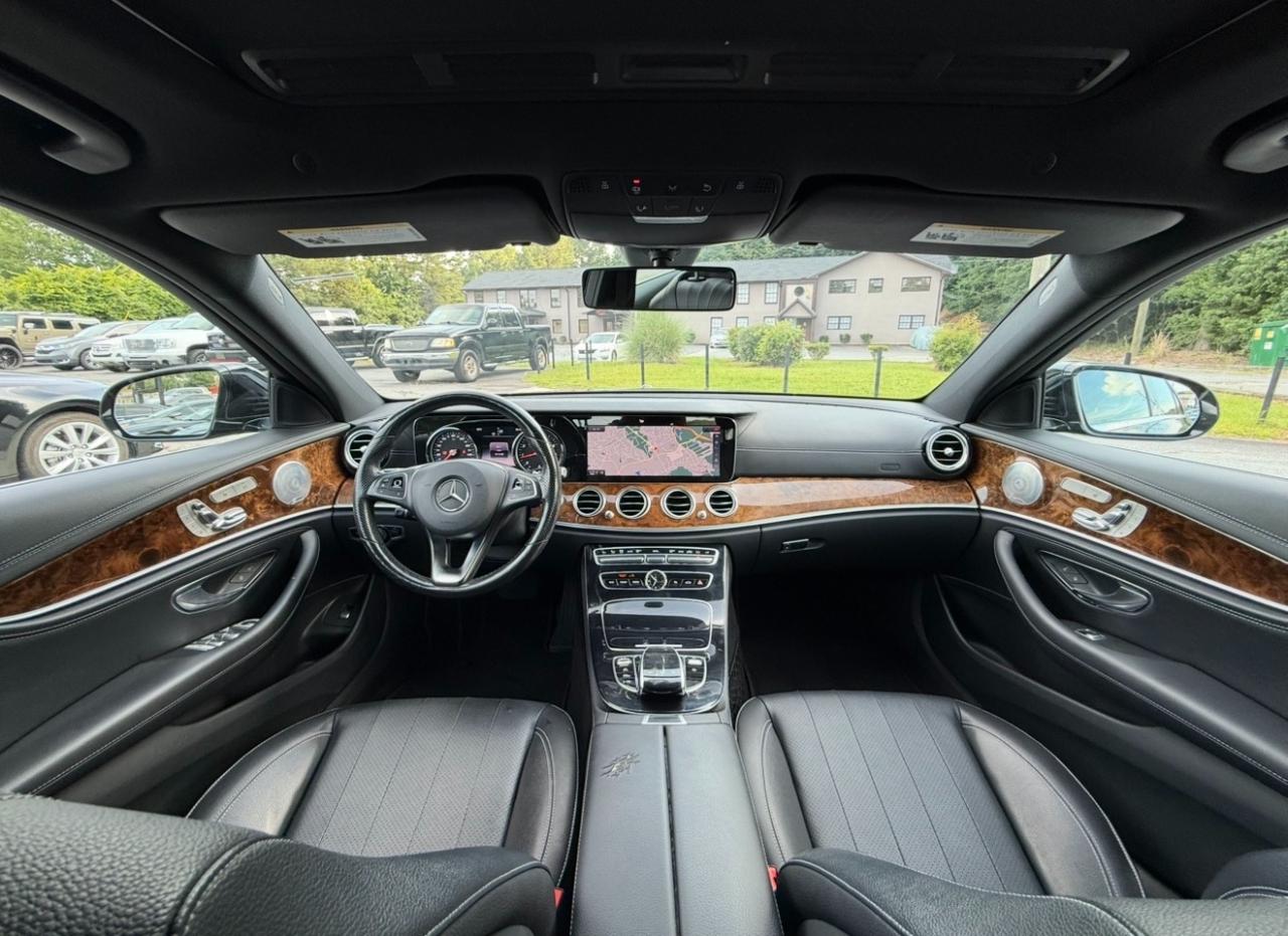 Mercedes-Benz E-Class E 300 Sport 4MATIC Sedan 2017