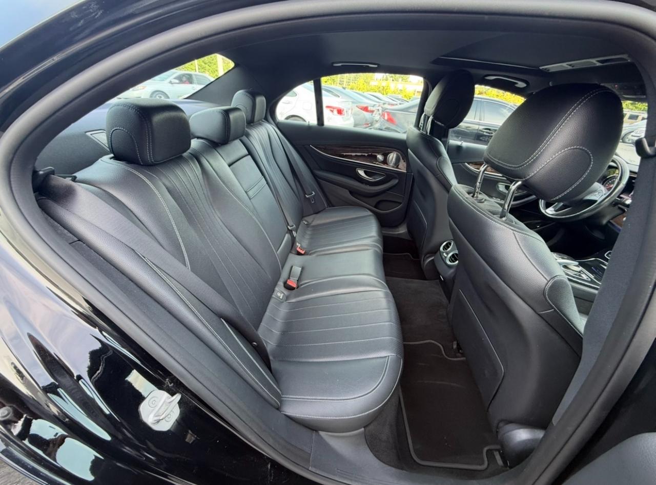 Mercedes-Benz E-Class E 300 Sport 4MATIC Sedan 2017