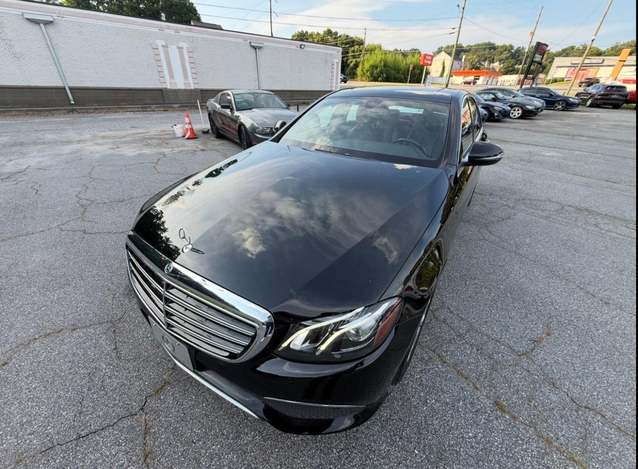 Mercedes-Benz E-Class E 300 Sport 4MATIC Sedan 2017