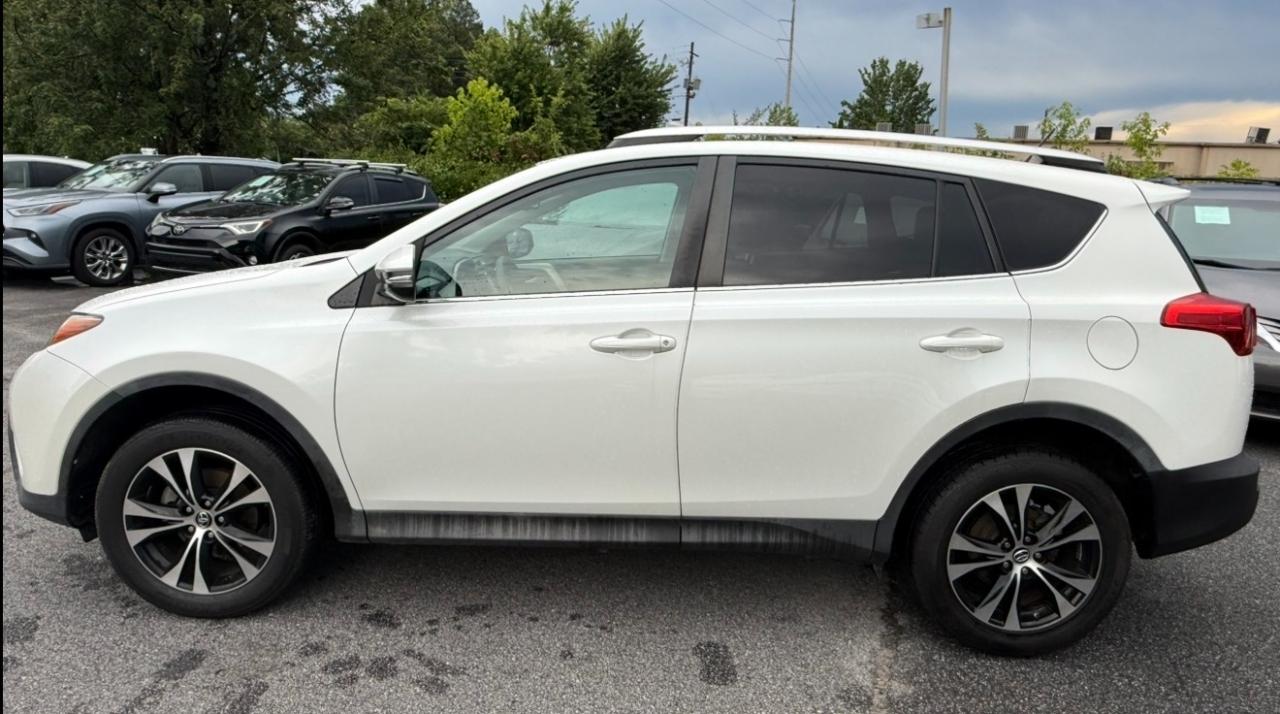 Toyota RAV4 FWD 4dr Limited (Natl) 2015
