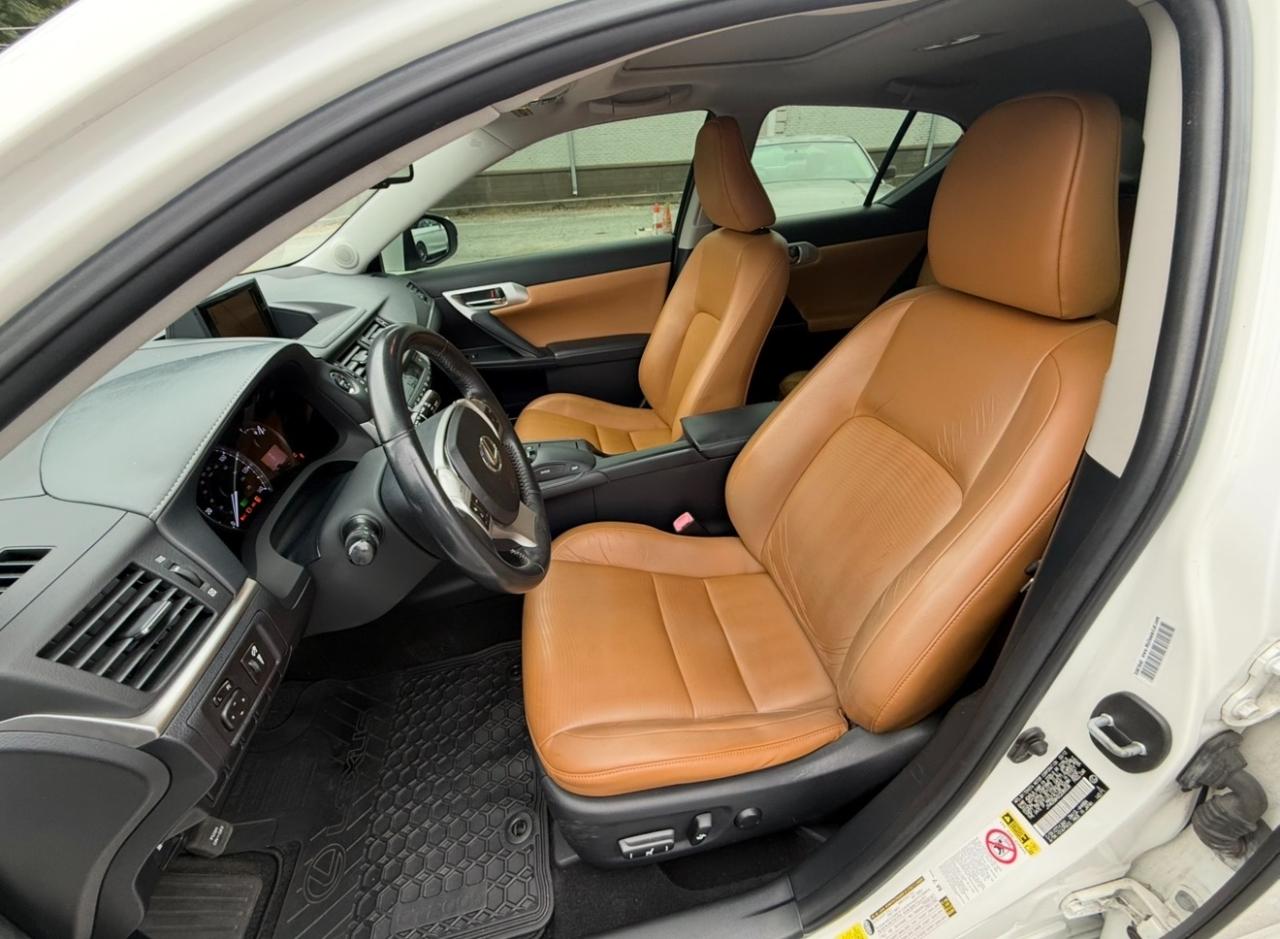 Lexus CT 200h FWD 4dr Hybrid 2012