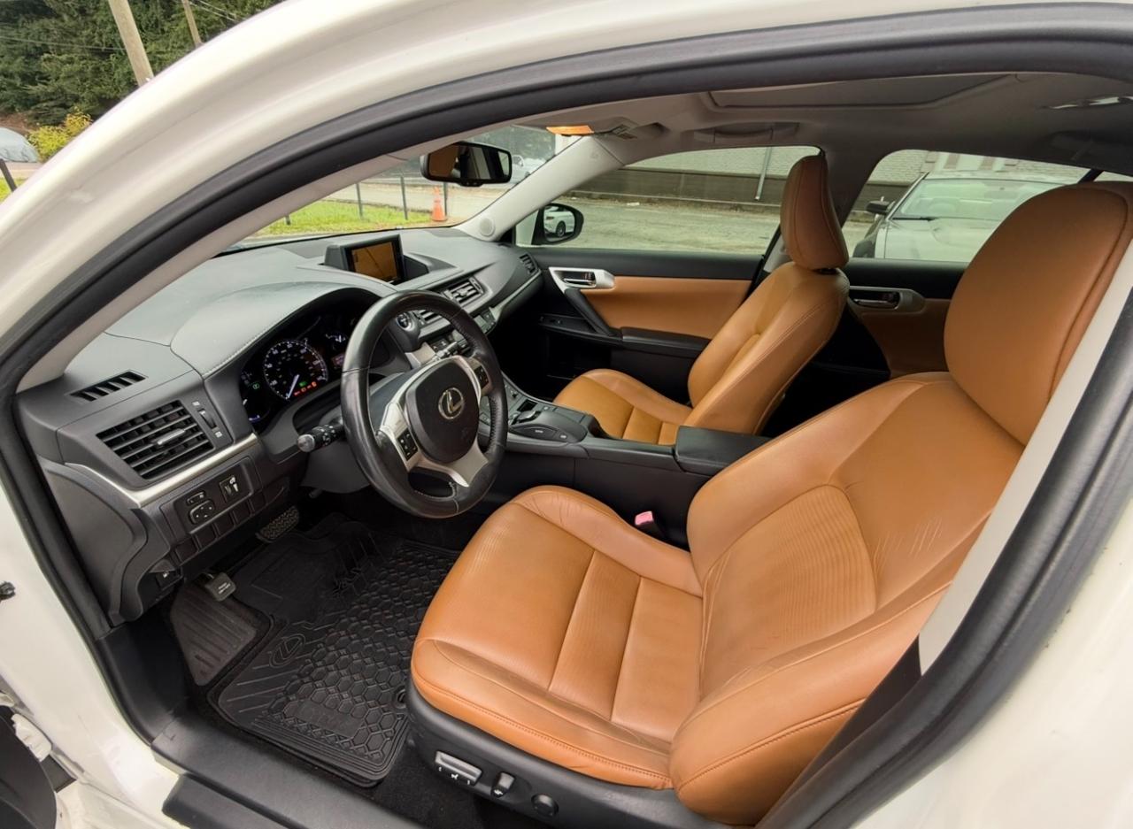 Lexus CT 200h FWD 4dr Hybrid 2012