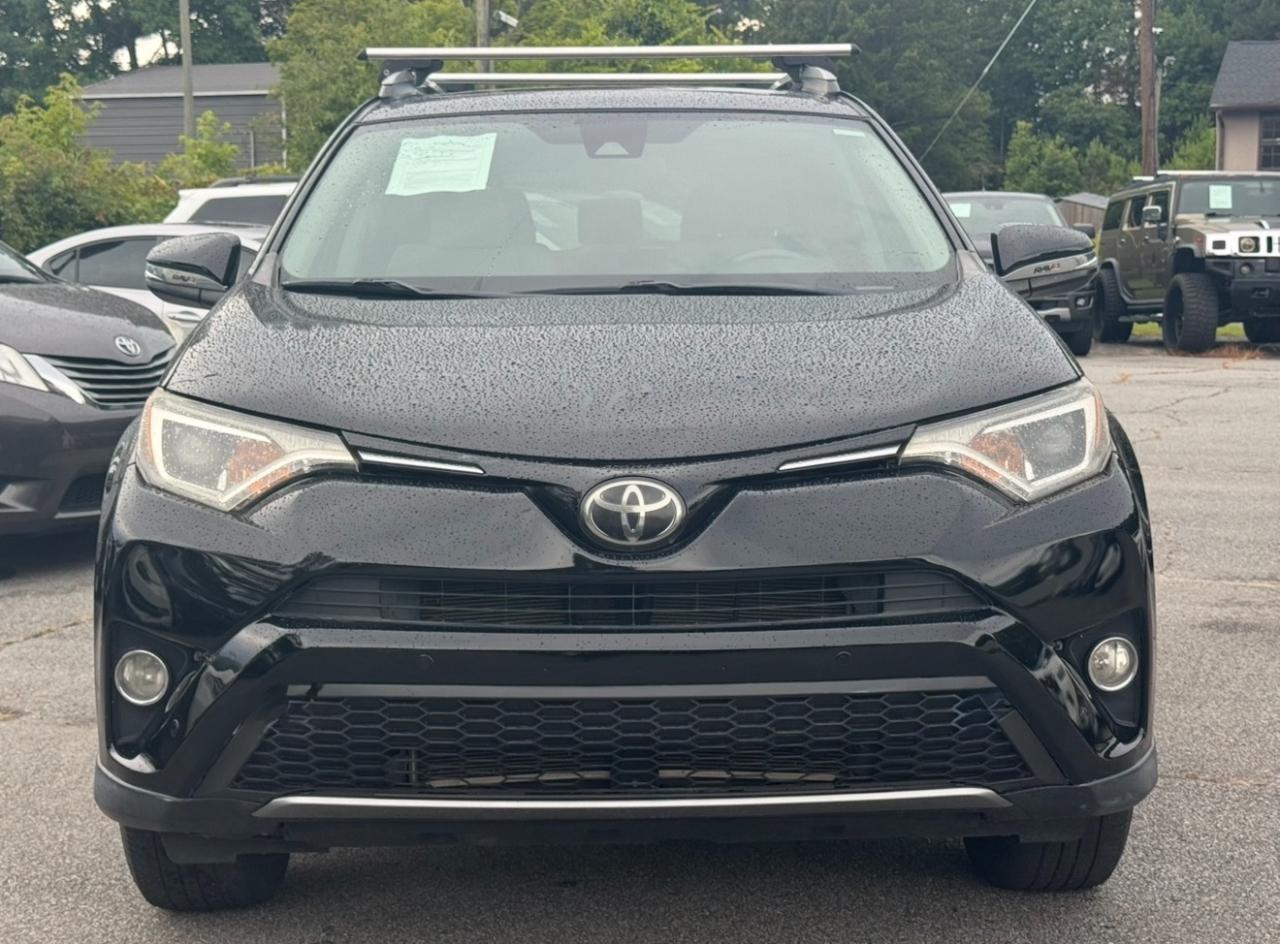 Toyota RAV4 XLE FWD (Natl) 2017