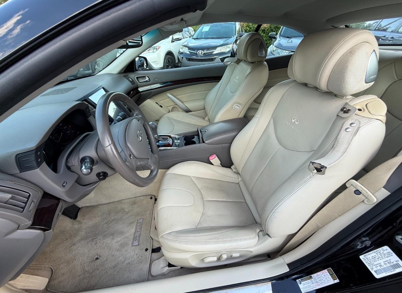 Infiniti G37 Convertible 2dr Base 2012
