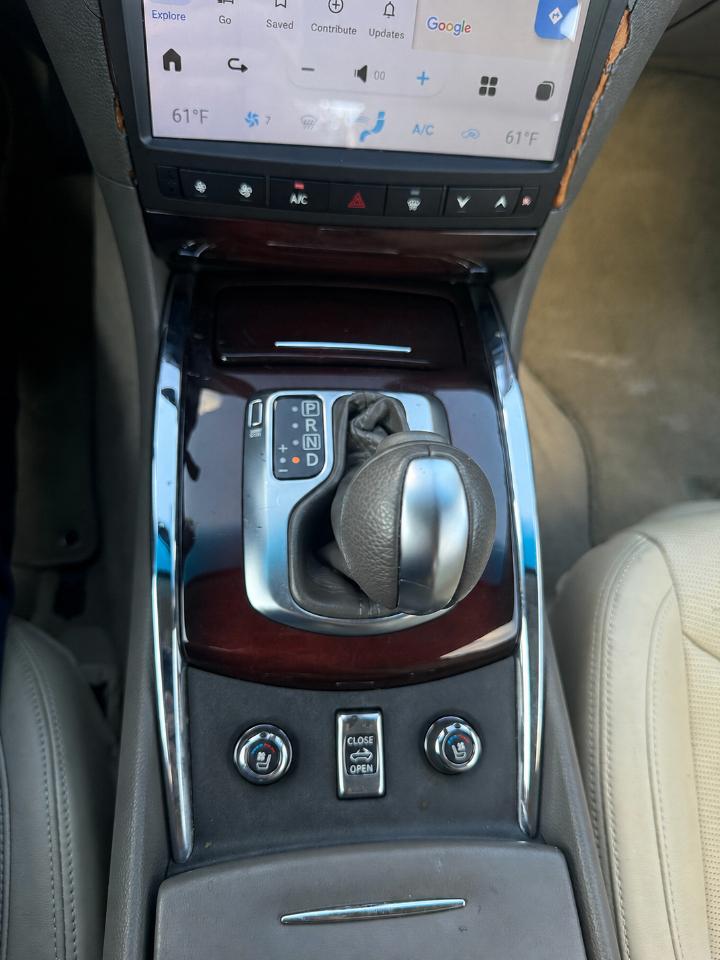 Infiniti G37 Convertible 2dr Base 2012