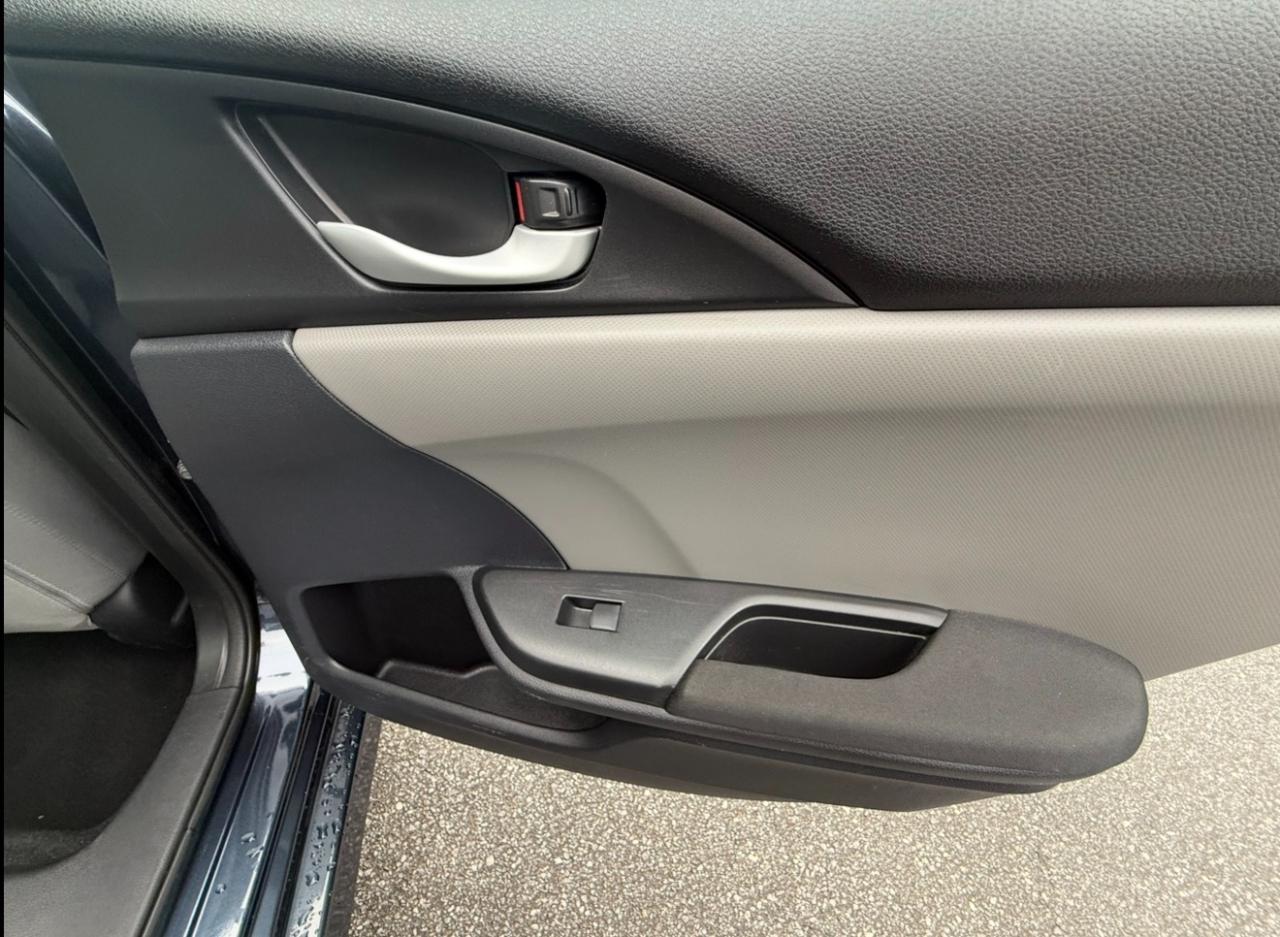 Honda Civic Sedan LX CVT 2019