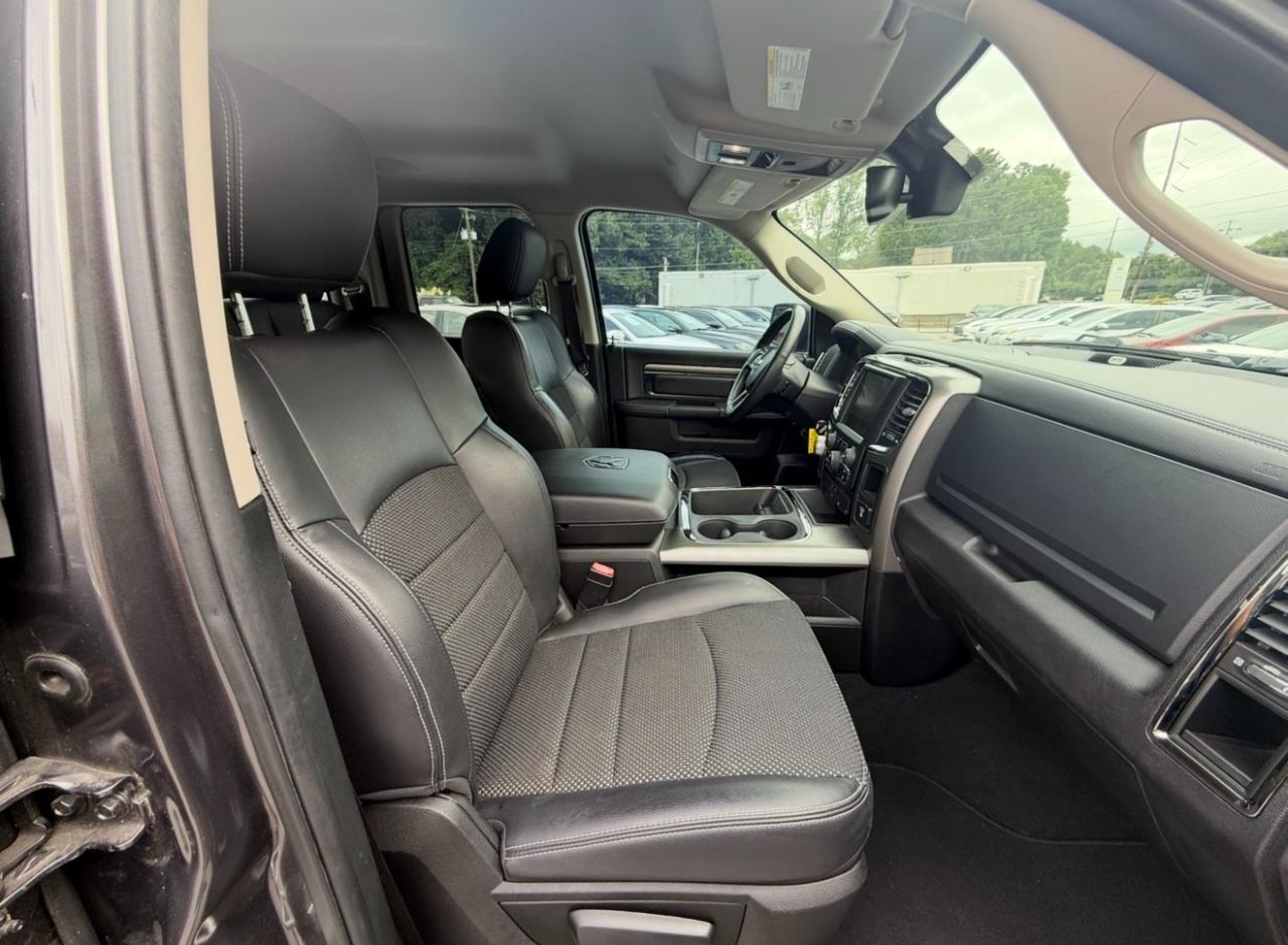RAM 1500 Sport 4x2 Quad Cab 6'4" Box 2017