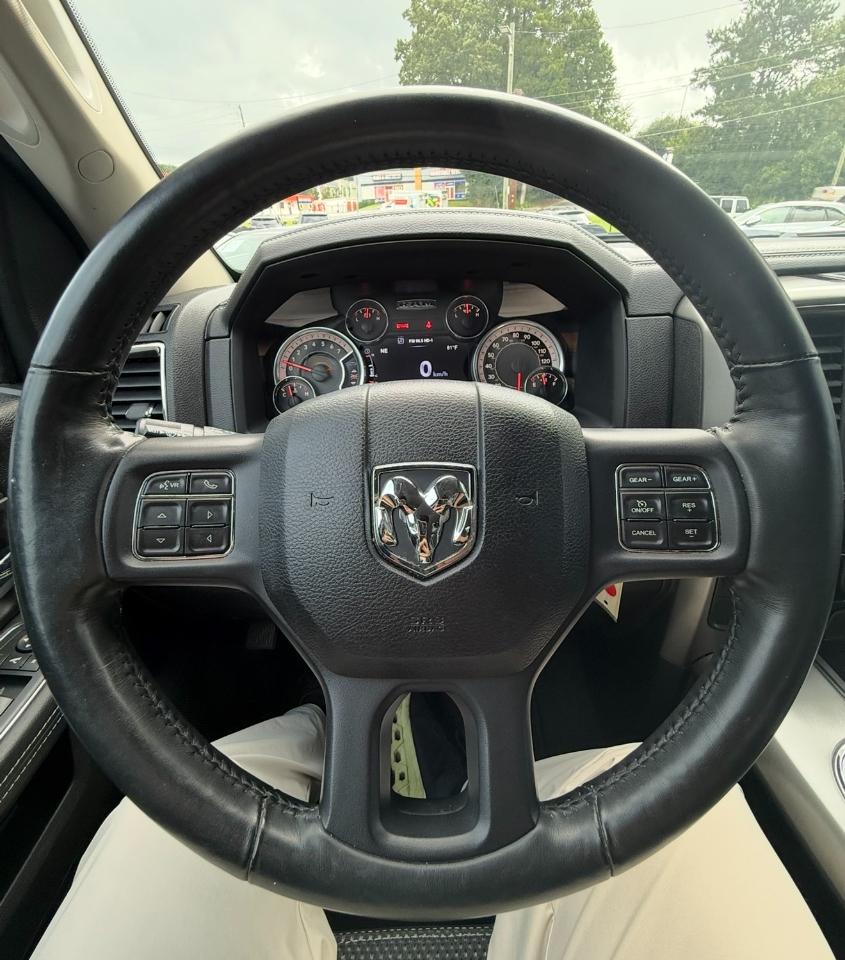 RAM 1500 Sport 4x2 Quad Cab 6'4" Box 2017