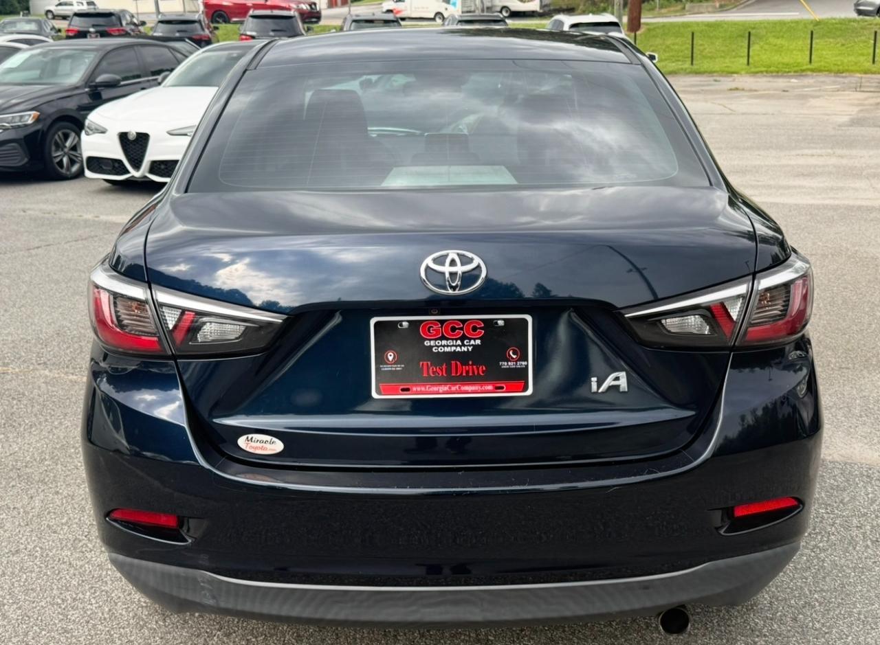 Toyota Yaris iA Auto (Natl) 2018