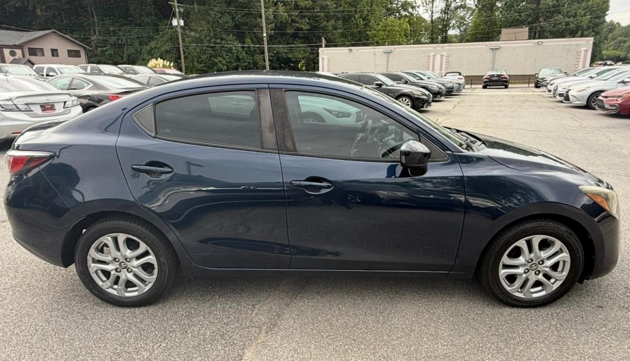 Toyota Yaris iA Auto (Natl) 2018