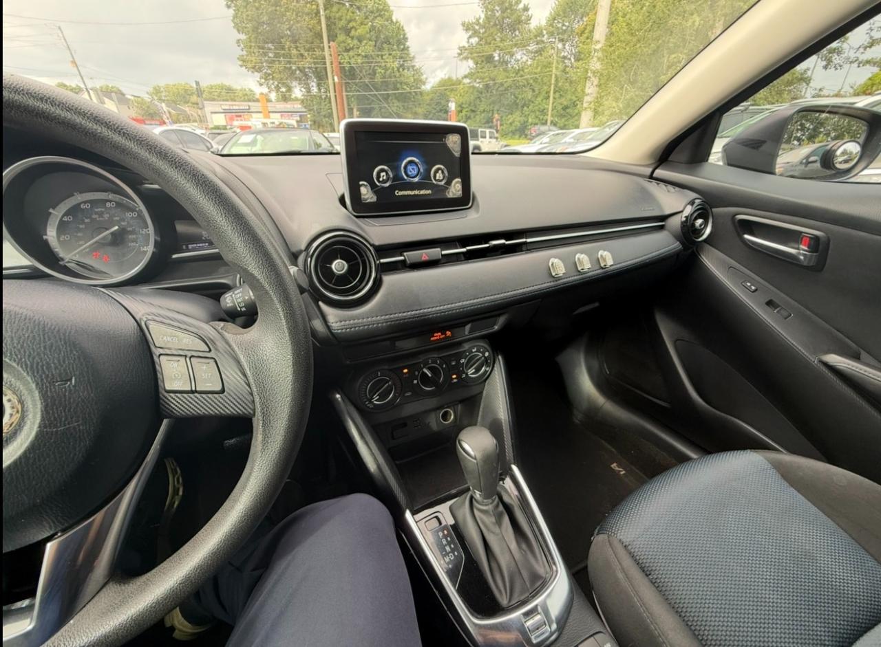 Toyota Yaris iA Auto (Natl) 2018