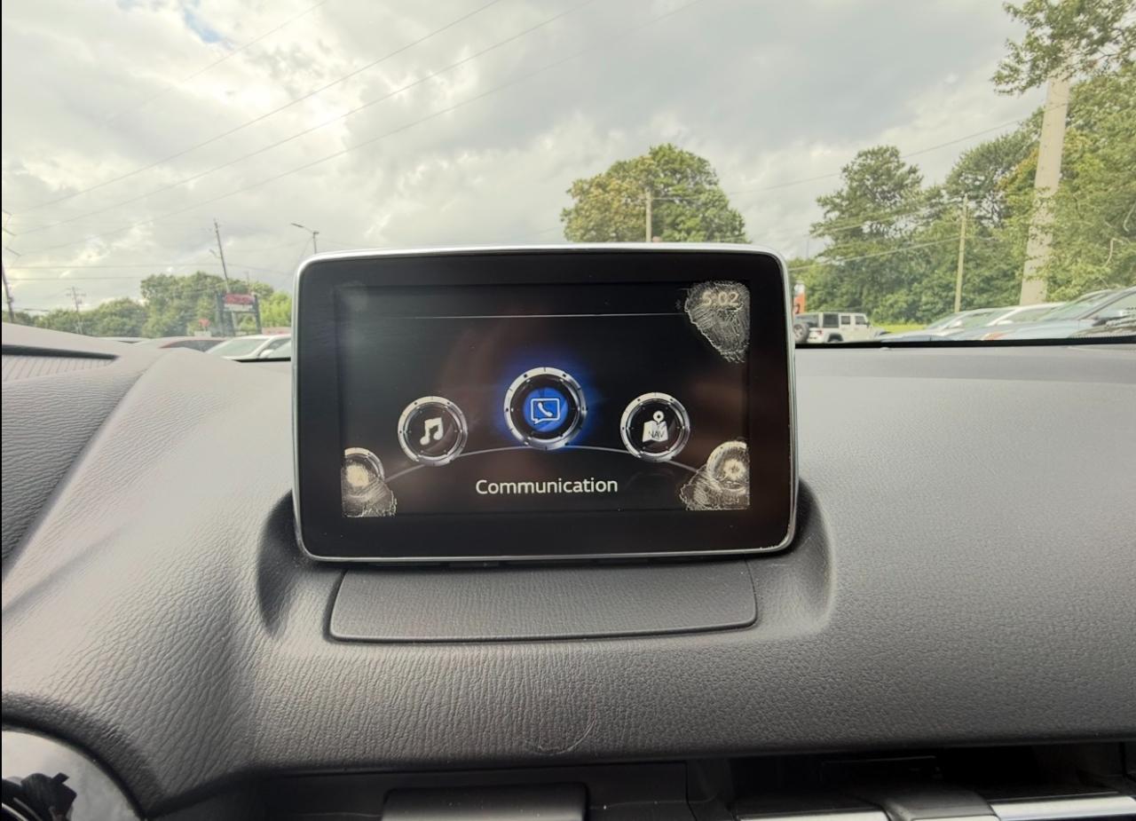 Toyota Yaris iA Auto (Natl) 2018