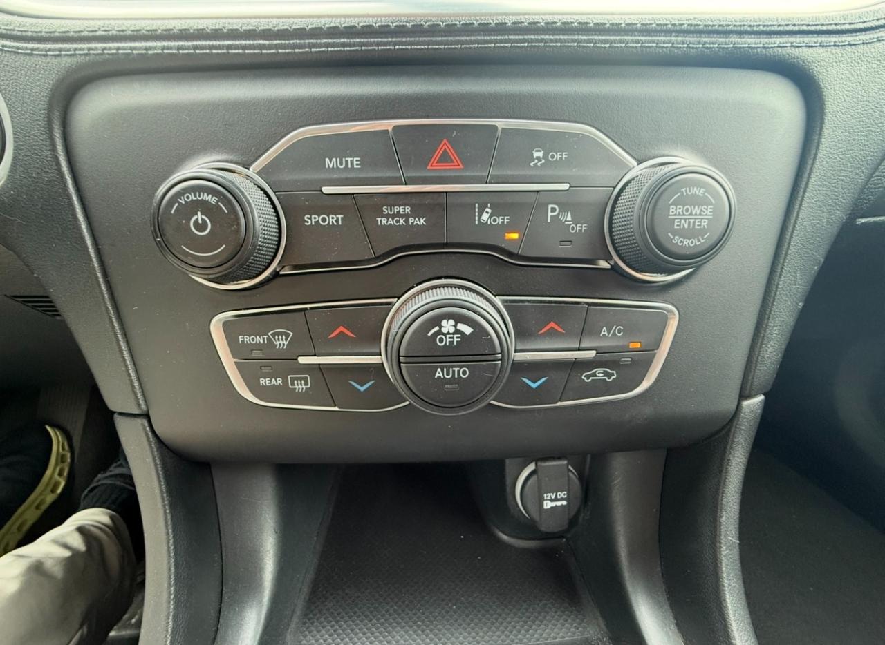 Dodge Charger SXT AWD 2020