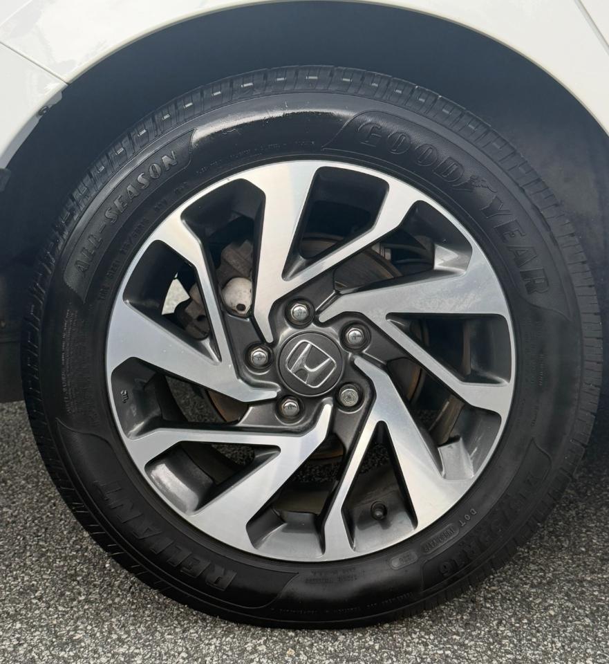 Honda Civic Sedan 4dr CVT EX w/Honda Sensing 2016