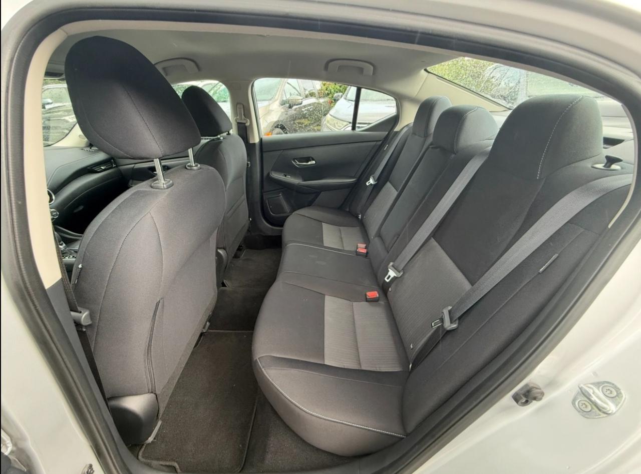 Nissan Sentra SV CVT 2021