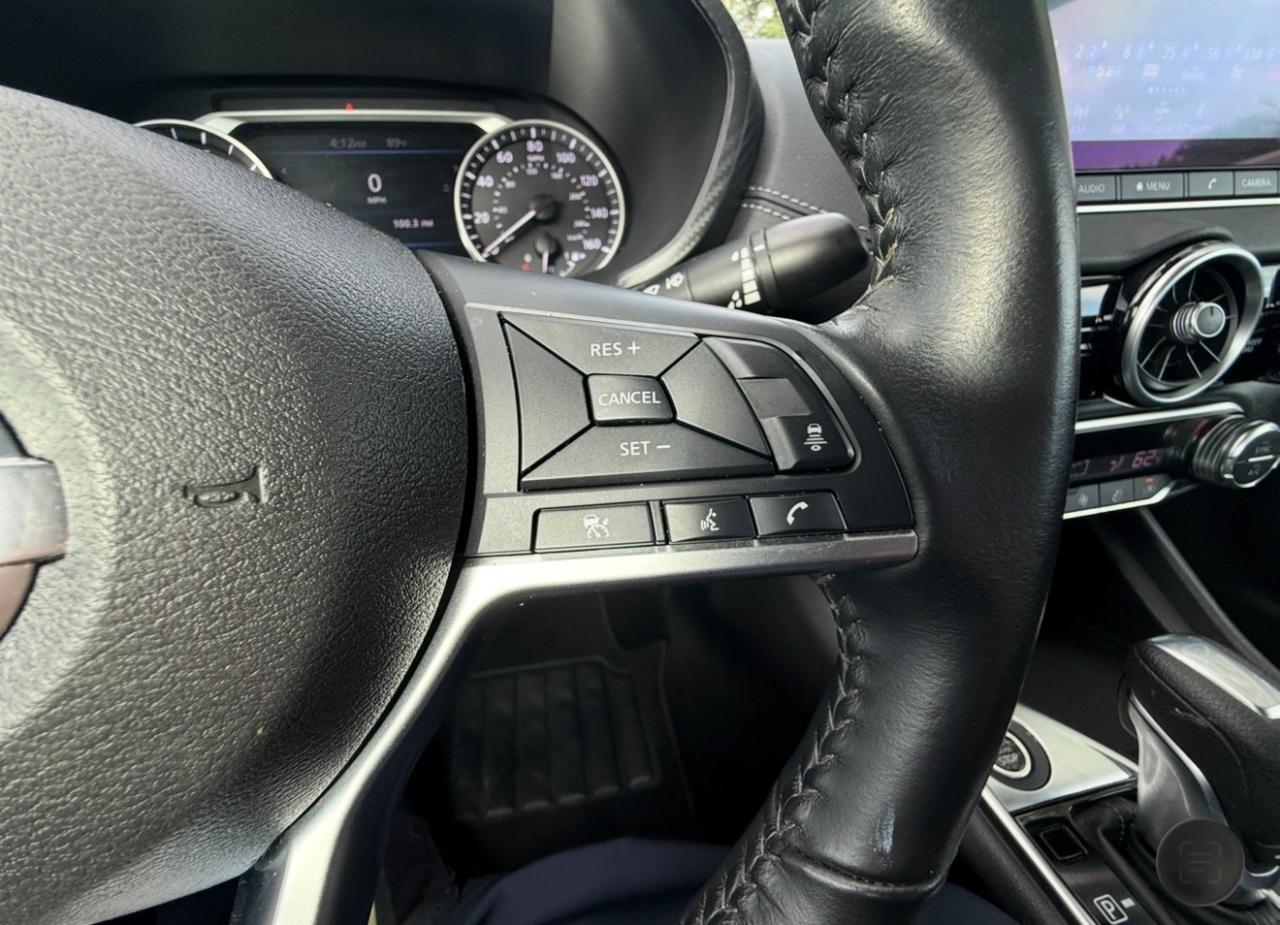 Nissan Sentra SV CVT 2021