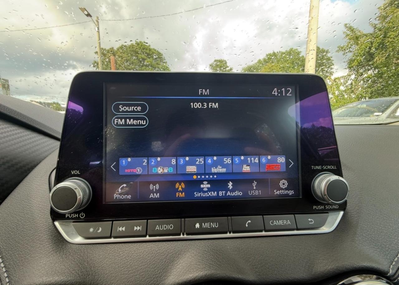 Nissan Sentra SV CVT 2021