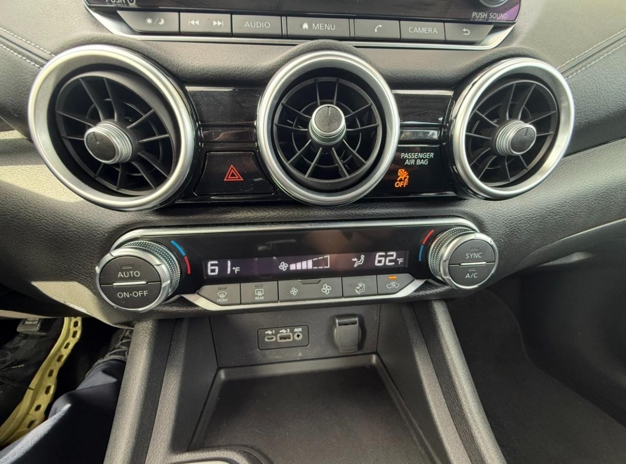 Nissan Sentra SV CVT 2021