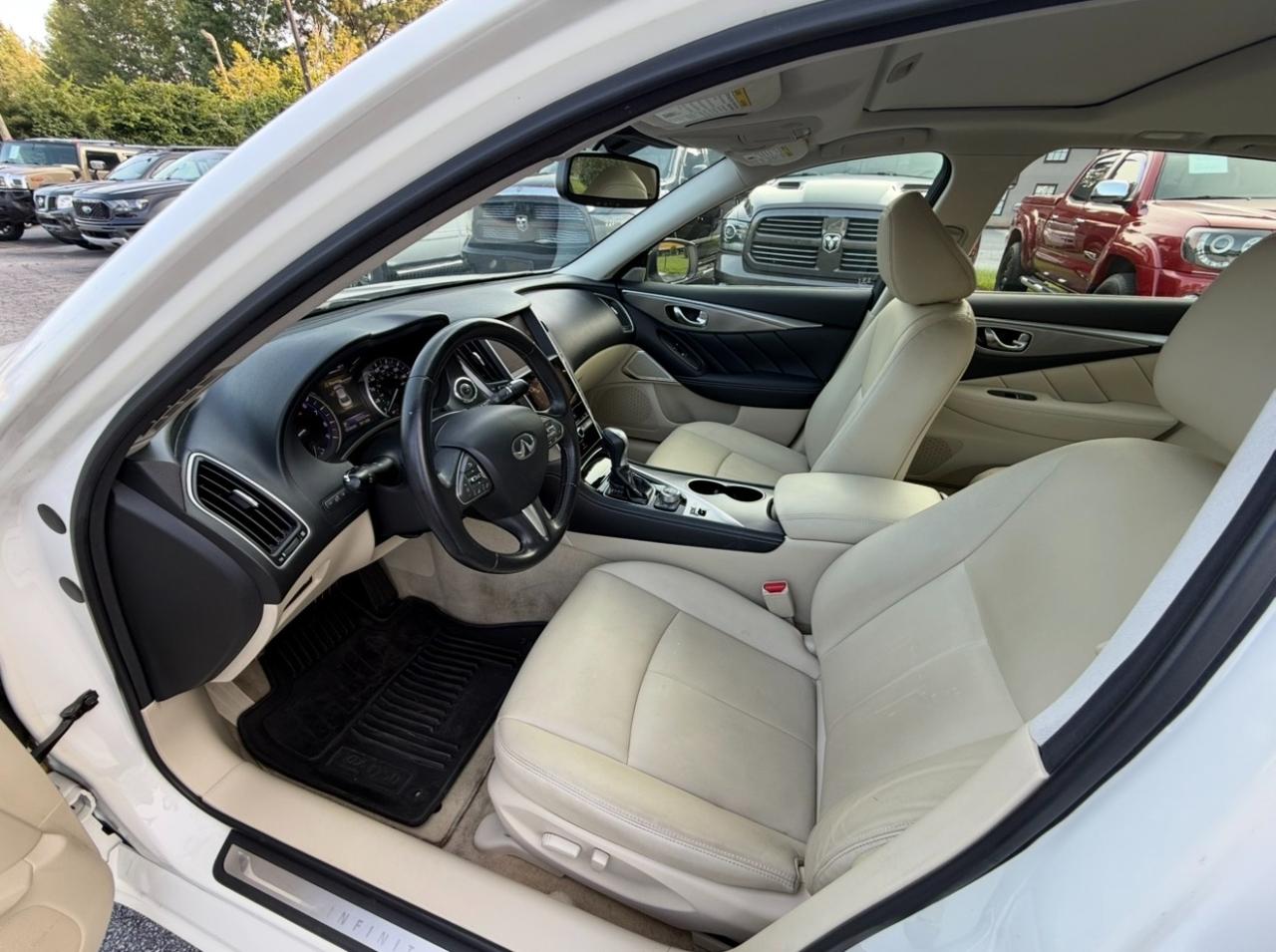 Infiniti Q50 3.0t Premium RWD 2017