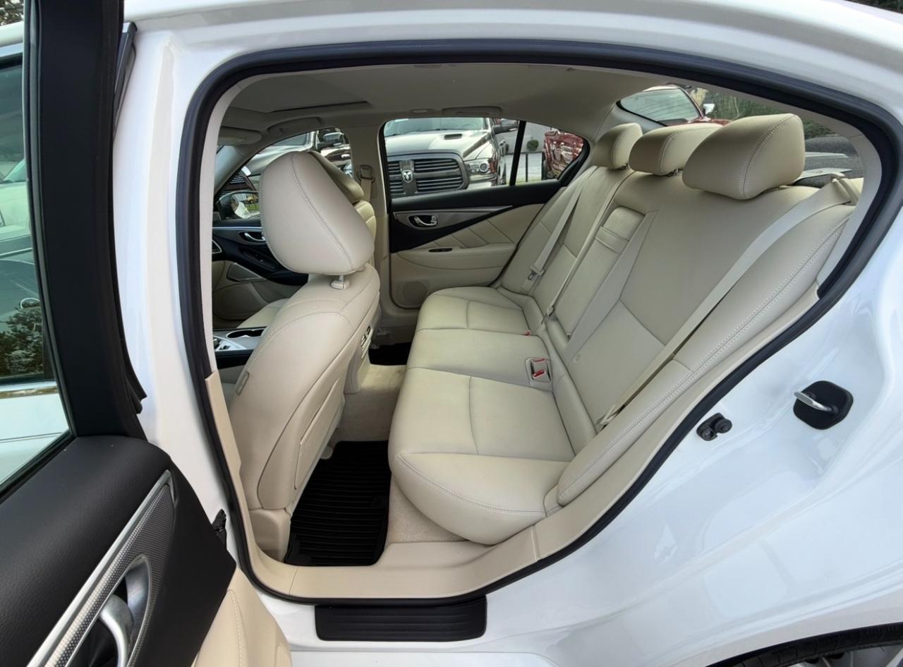 Infiniti Q50 3.0t Premium RWD 2017