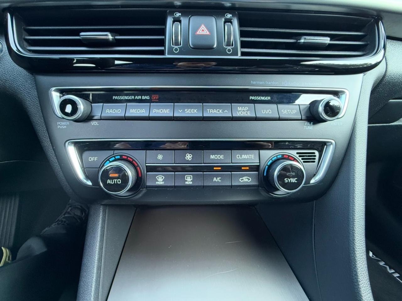 Kia Optima 4dr Sdn SXL Turbo 2016