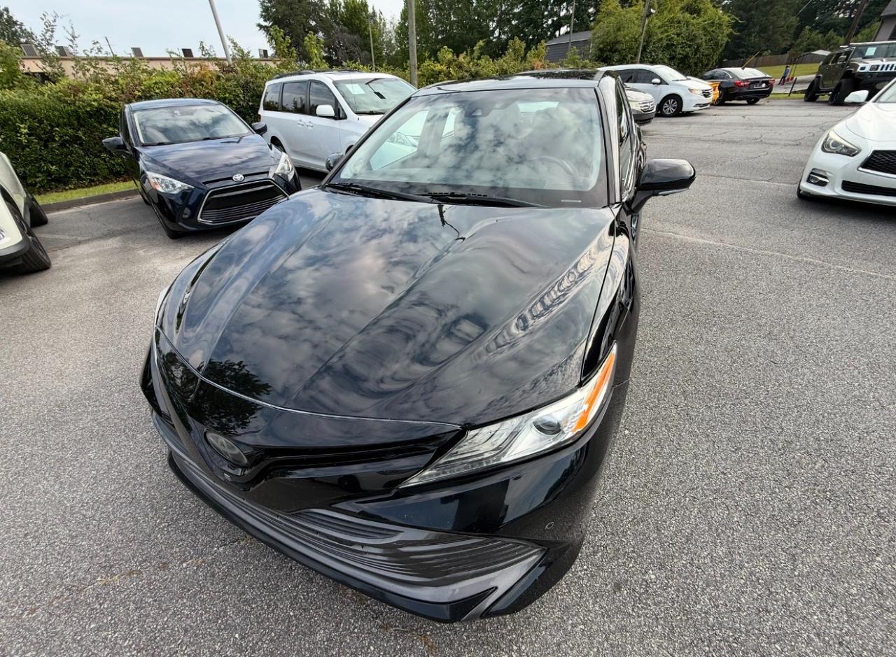 Toyota Camry XLE Auto (Natl) 2018