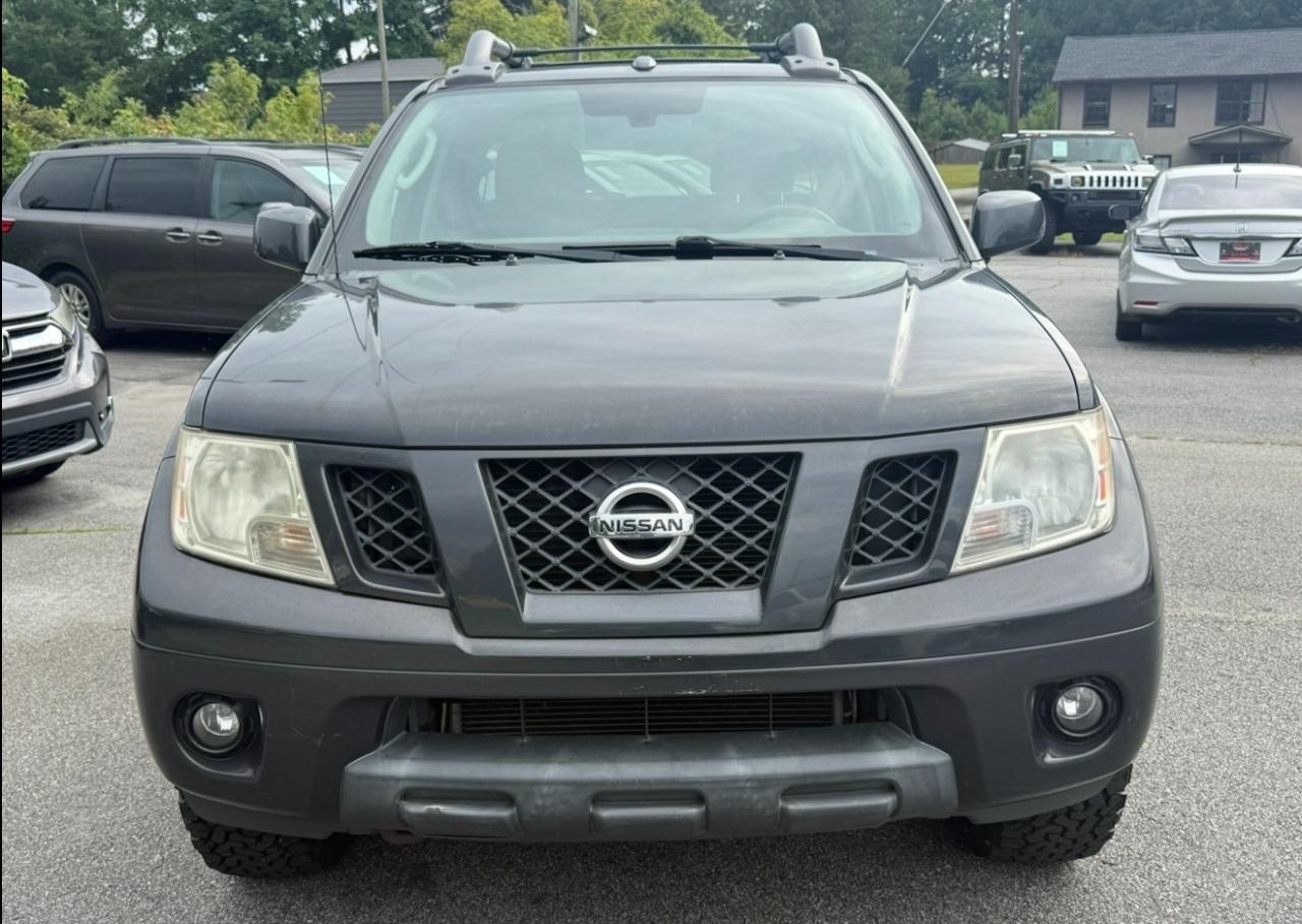 Nissan Frontier 4WD Crew Cab SWB Auto PRO-4X 2011