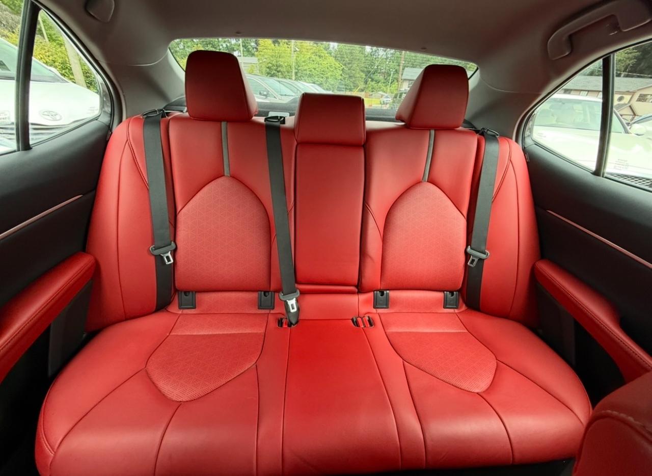 Toyota Camry Hybrid XSE CVT (Natl) 2024