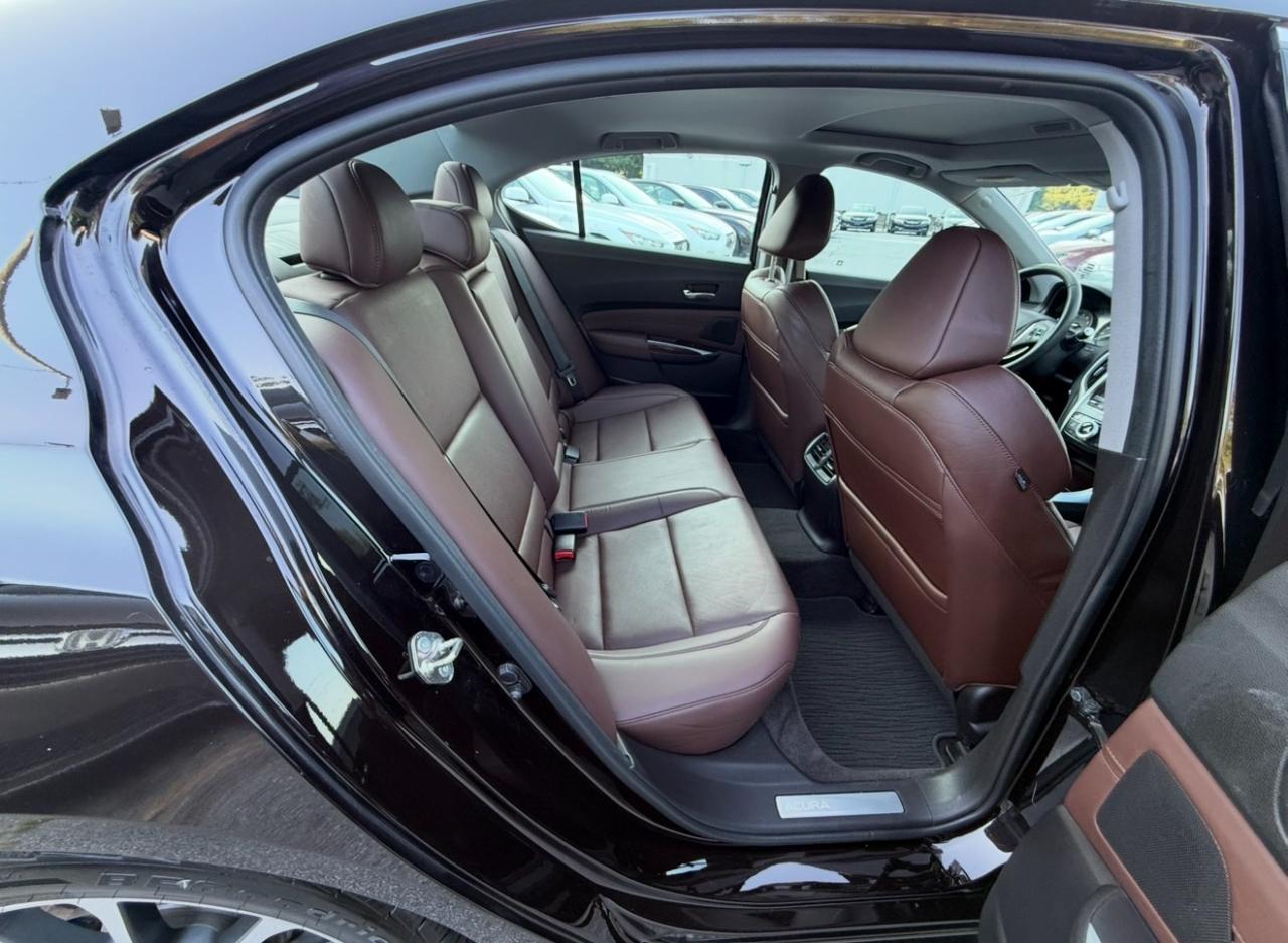 Acura TLX 4dr Sdn FWD V6 Tech 2015