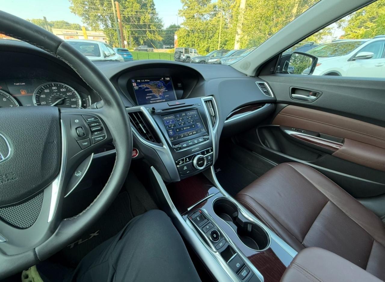 Acura TLX 4dr Sdn FWD V6 Tech 2015