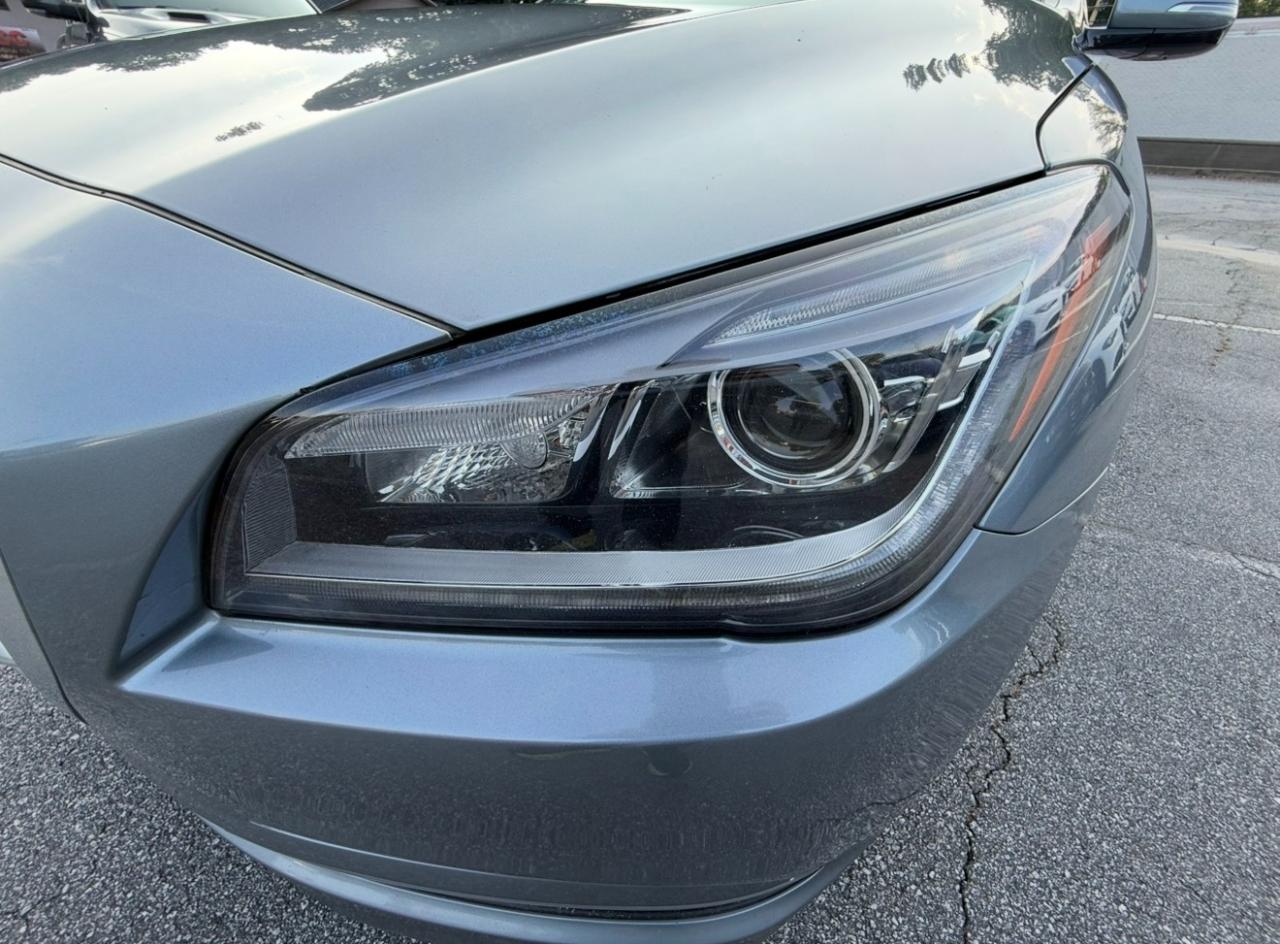 Hyundai Genesis 4dr Sdn V6 3.8L RWD 2015