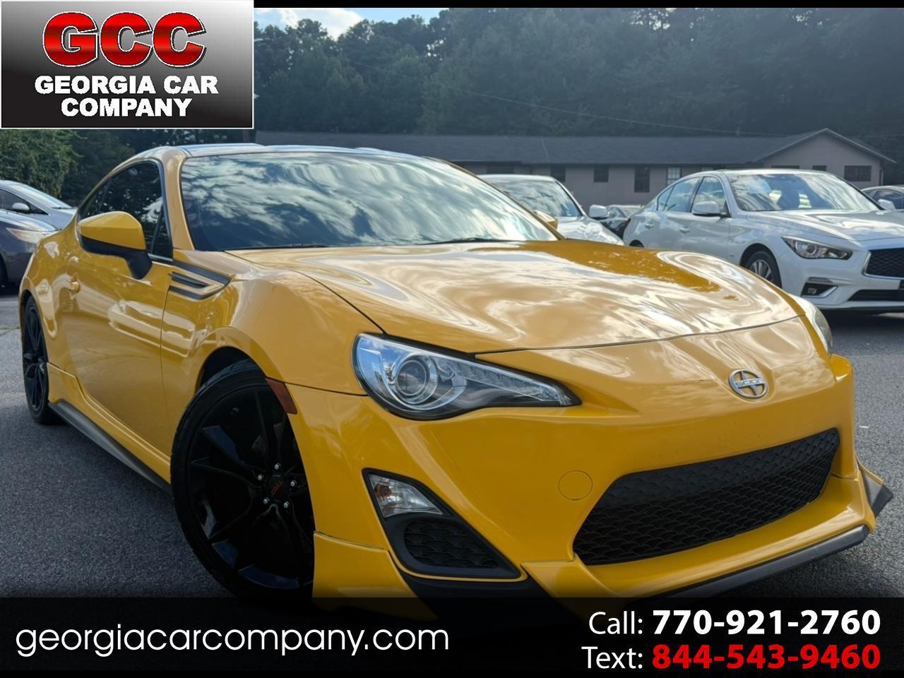 Scion FR-S 2dr Cpe Man (Natl) 2015